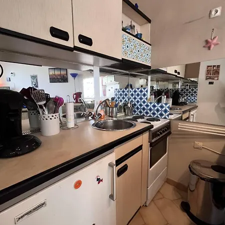 Apartment A 20 M De La - 2beazur99